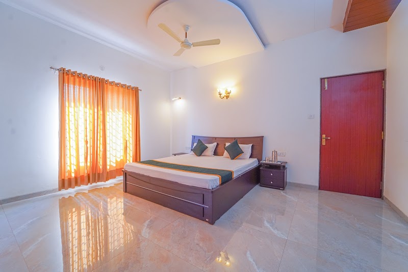 Forest Sunrise Villa - Forest Sunrise Villa, Road, Bhekavali, Maharashtra 412806, India