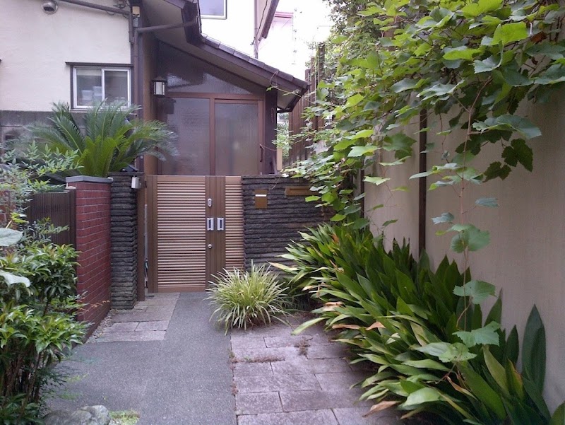 unito villa SHIBUYA - unito villa SHIBUYA 13-2 Kamiyamachō, Shibuya, Tokyo 150-0047, Japan
