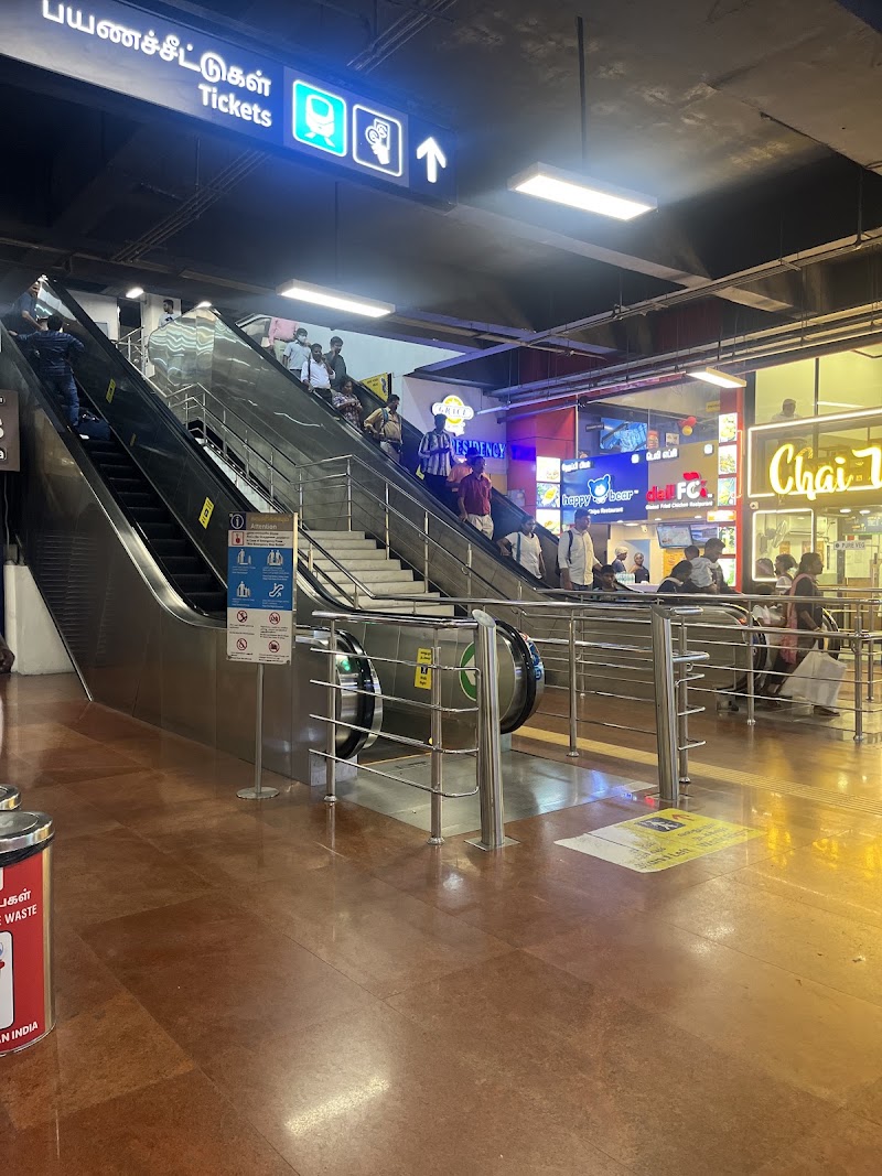 Airport - Airport, Meenambakkam, Pallavaram (Contonment), Tamil Nadu 600016, India