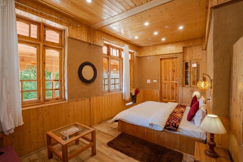 Tirthan Village Resort - Tirthan Village Resort, Village Gushaini Bathad Road, Tirthan Valley Rd, Chippni, Himachal Pradesh 175123, India