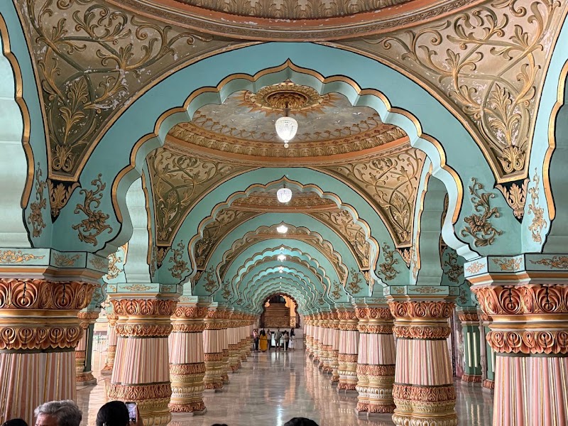 Mysore Palace Entrance - Mysore Palace Entrance 8M34+C2X, Agrahara Cir, Agrahara, Chamrajpura, Mysuru, Karnataka 570004, India