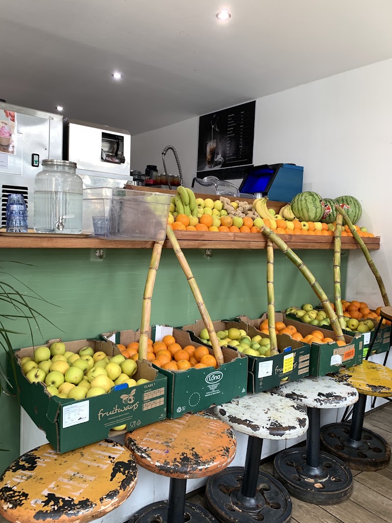 V&V Juice Bar - V&V Juice Bar 12 Lower Marsh, London SE1 7RJ, UK