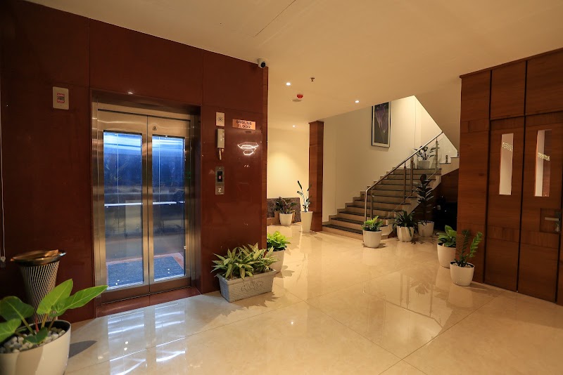 Hotel Saffron Wayanad - Hotel Saffron Wayanad M776+R7M, Sultan Bathery, Kerala 673592, India