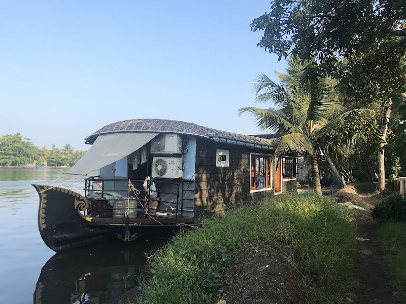 Royal villa homestay