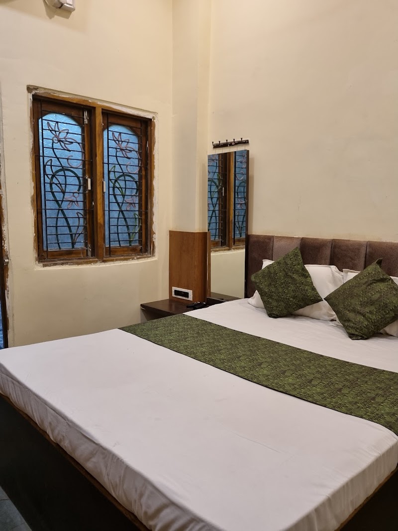 Hotel Shree Shivtam - Hotel Shree Shivtam A- 5/18 Mahakal Vanijya Kendra, opposite Police Station, Nanakheda, Mahakal Vanijya, Ujjain, Madhya Pradesh 456010, India