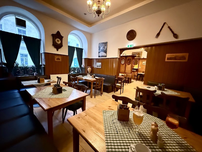 Wirtshaus Rossau - Wirtshaus Rossau Hahngasse 14, 1090 Wien, Austria