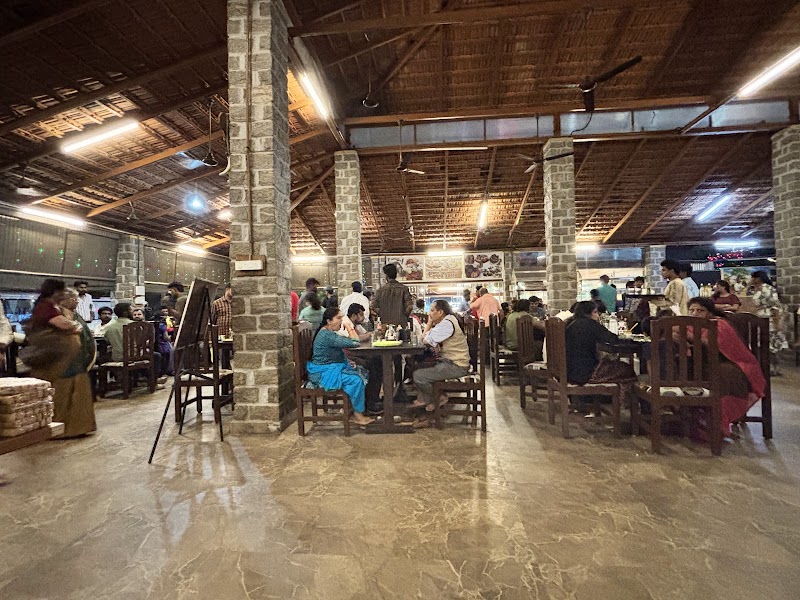 Hallimane Veg Restaurant - Hallimane Veg Restaurant, B M Road, Srirangapatna, near Laxmipura, Srirangapatna, Brahmapura, Karnataka 570028, India