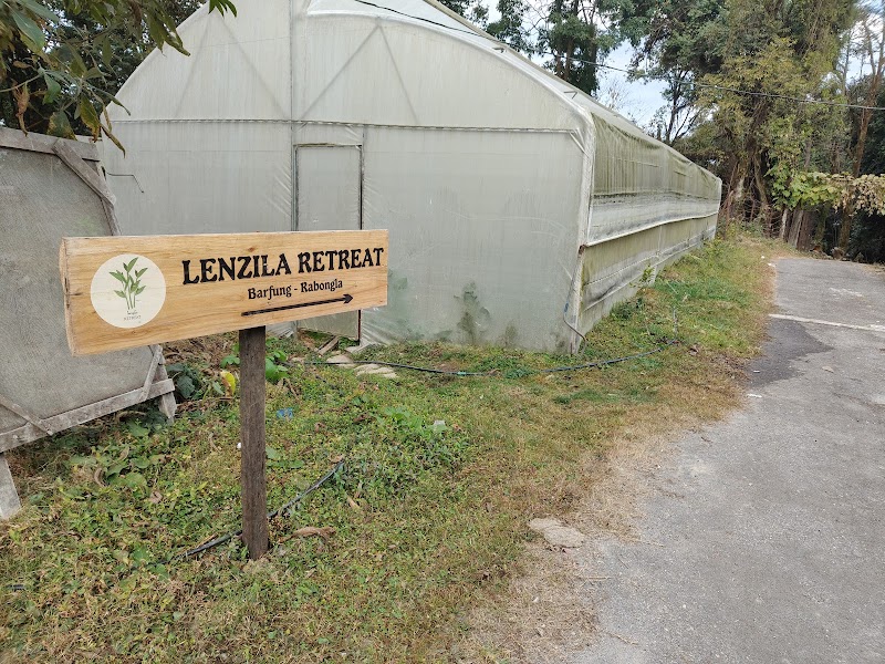 Lenzila Retreat - Lenzila Retreat Barfung Rd, beside NIT College, Ravangla, Sikkim 737139, India
