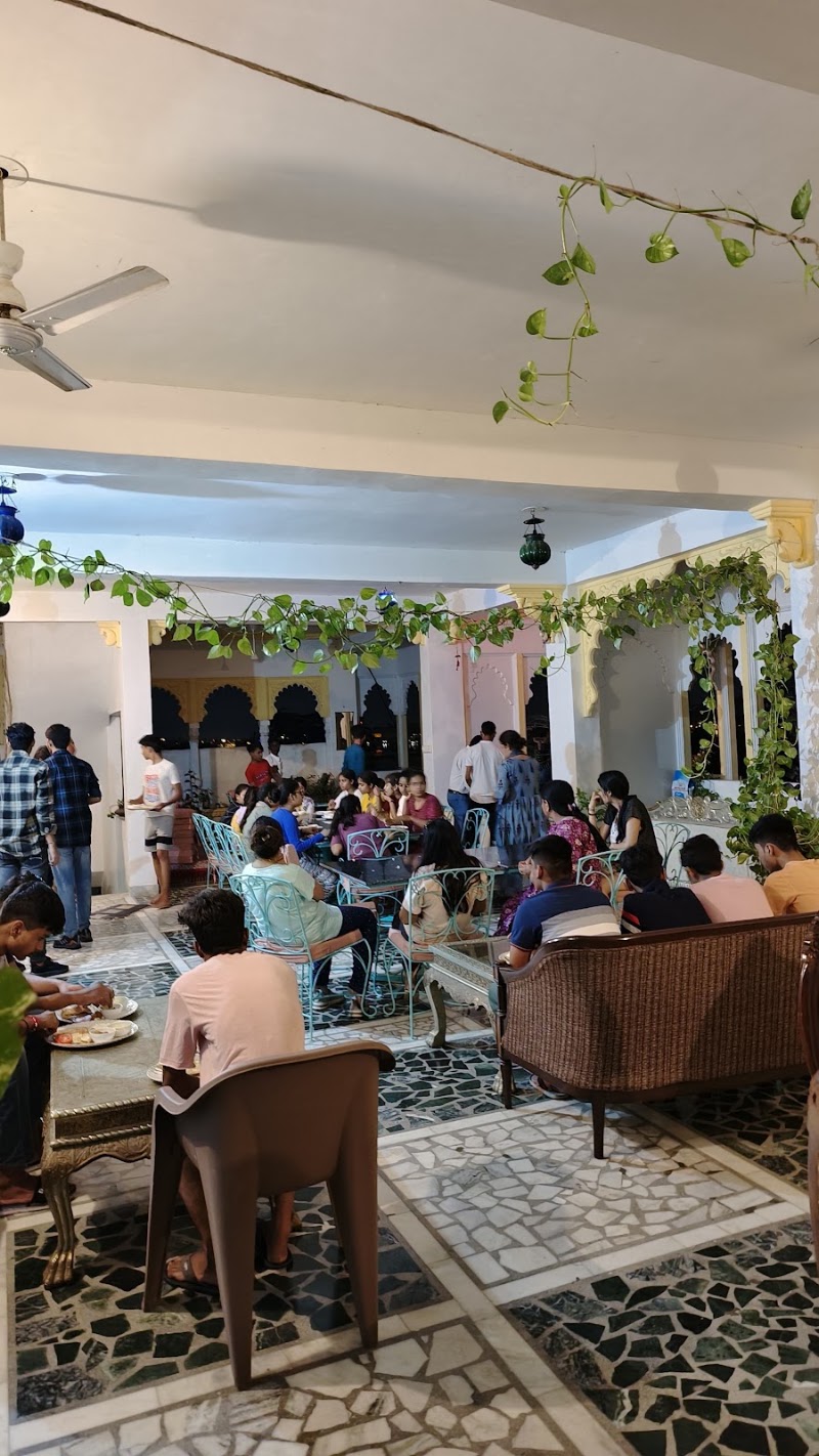 View Lake Village heritage botique homestay - View Lake Village heritage botique homestay Sita Mata Colony, Rani Rd, Sisarma, Shavri Colony, Udaipur, Rajasthan 313031, India