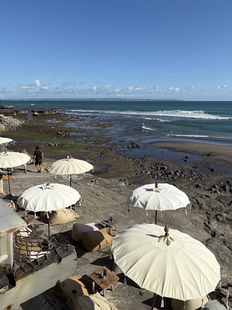 La Brisa Bali | Beach Club - La Brisa Bali | Beach Club Jl. Pantai Batu Mejan, Canggu, Kec. Kuta Utara, Kabupaten Badung, Bali 80361, Indonesia