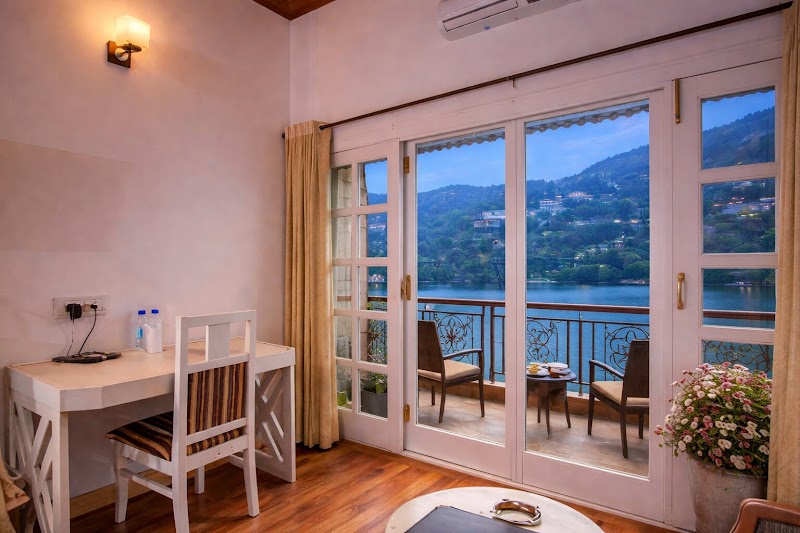 Hotel Neelesh Inn - A Luxury Lake View Hotel (20 kms from Nainital) - Hotel Neelesh Inn - A Luxury Lake View Hotel (20 kms from Nainital), Nainital near bhimtal lake, Bhimtal, Uttarakhand 263136, India