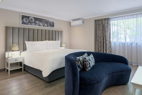 Protea Hotel Johannesburg Balalaika Sandton - Protea Hotel Johannesburg Balalaika Sandton, Maude St, Sandown, Sandton, 2126, South Africa