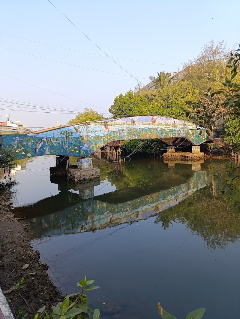 Fountainhas bridge art - Fountainhas bridge art Patto Pedestrian Bridge, Rio de ourem footbridge, Pedastrian Bridge, patto, FRWJ+WV6, Rua de Ourém, Patto Centre, Panaji, Goa 403001, India