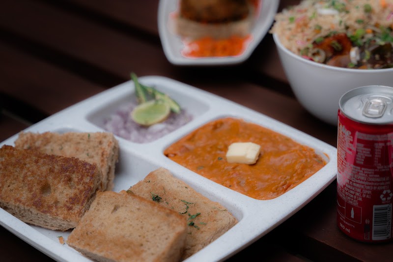 The Grub Street - The Grub Street SCO 43-44 Ground floor and basement Mohali City Square, JRQ3+V7R, 140603, Patiala Rd, Zirakpur, Nabha, Punjab 140603, India