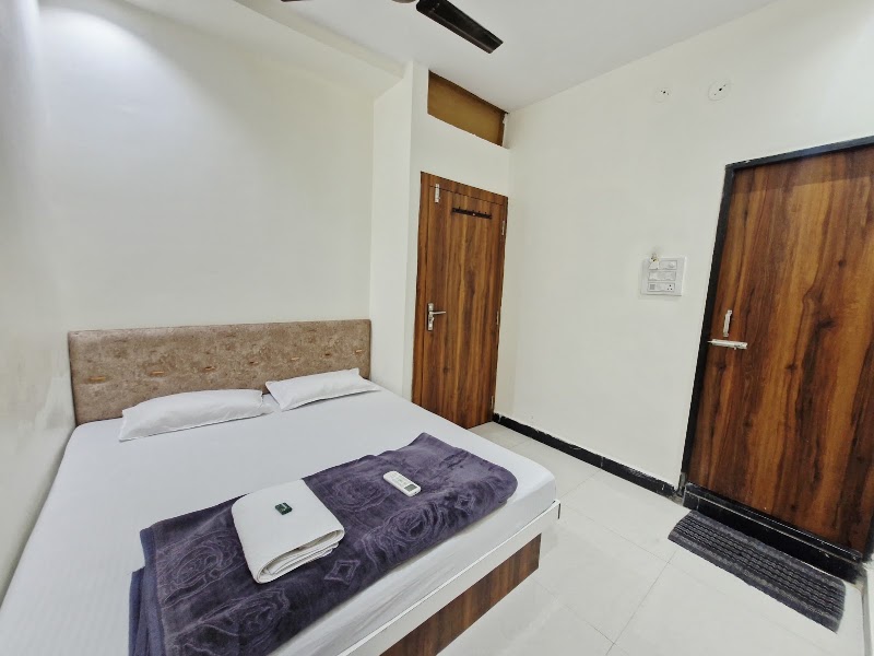 Shree Govindam Guest House - Shree Govindam Guest House, Choubis Khmba Marg, Jaisinghpura, Ujjain, Madhya Pradesh 456006, India