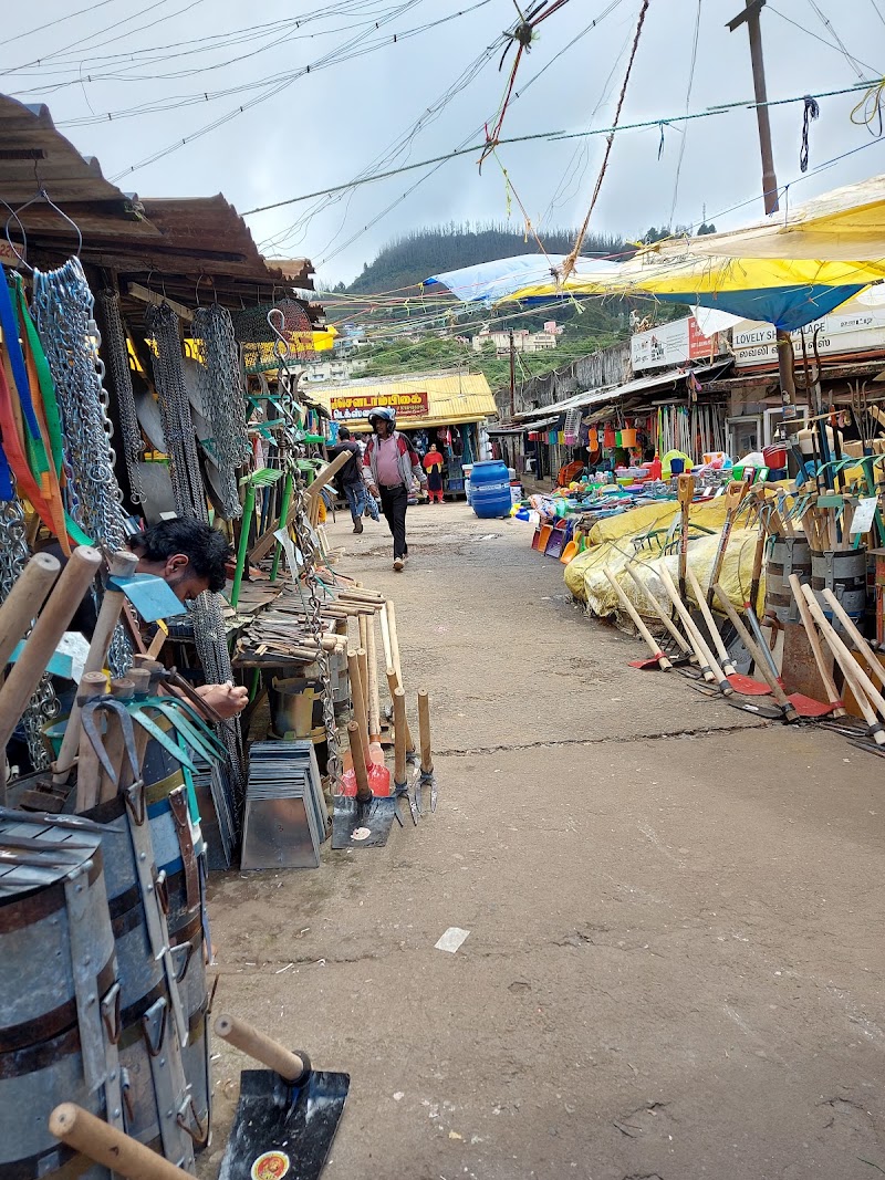 OOTY MUNICIPAL MARKET - OOTY MUNICIPAL MARKET 2/1212, Commercial Rd, New Market Area, Upper Bazar, Ooty, Tamil Nadu 643001, India