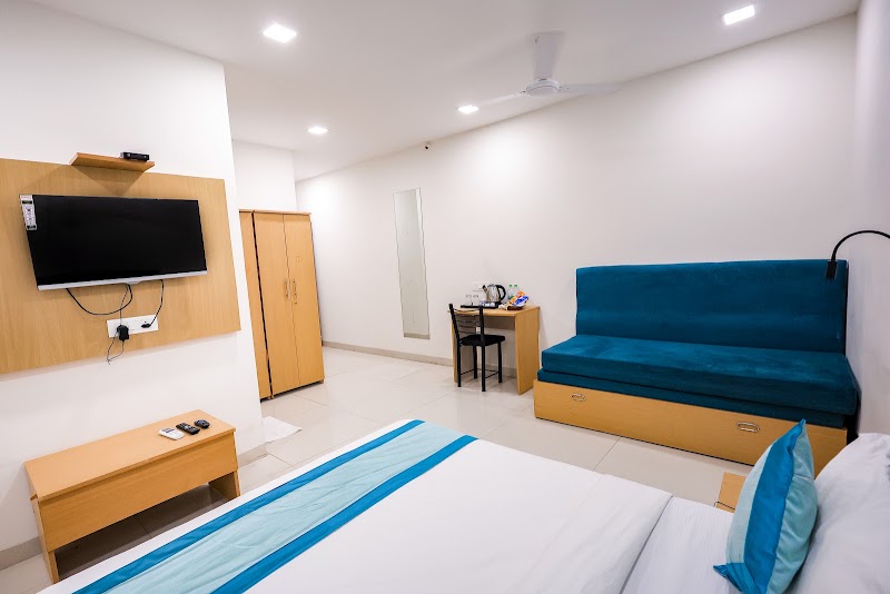 Hotel Konark Nest - Hotel Konark Nest 786, Scheme No 78 - II, Sector B, Vijay Nagar, Part II, Scheme 78, Vijay Nagar, Indore, Madhya Pradesh 452010, India