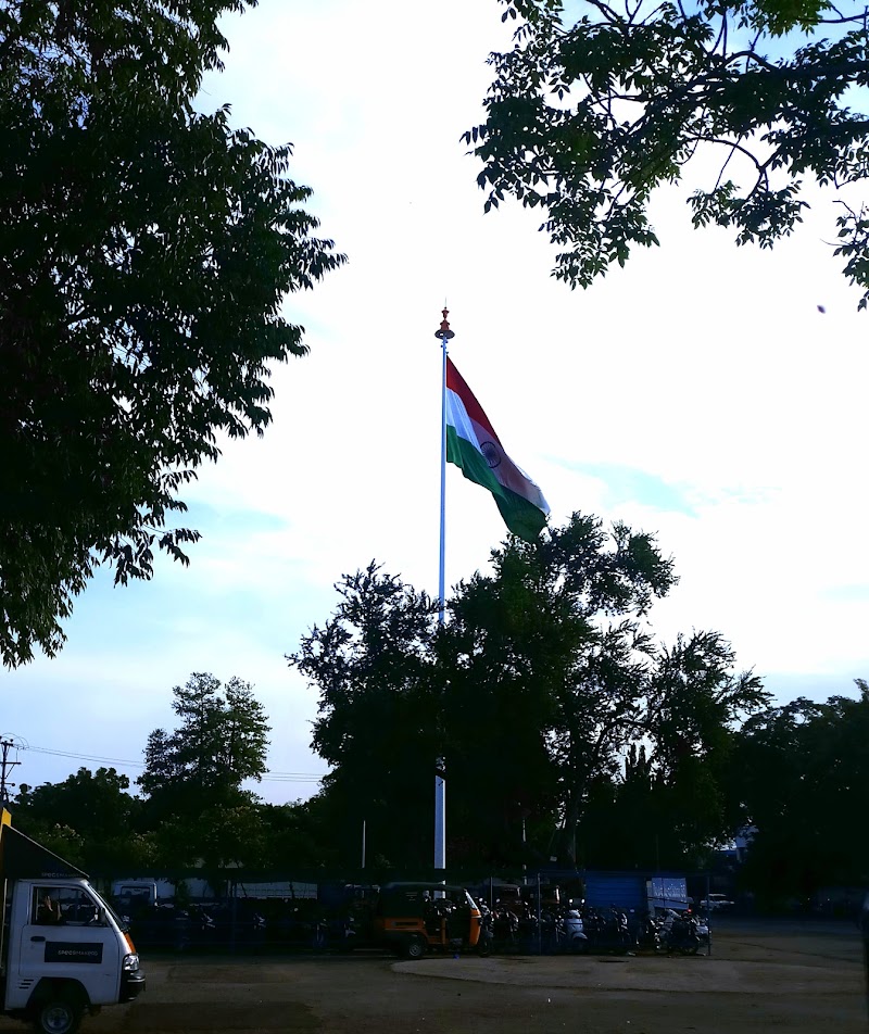 100 feet National Flag - 100 feet National Flag West side, Railway Station Rd, Subedarpet, Nellore, Andhra Pradesh 524001, India