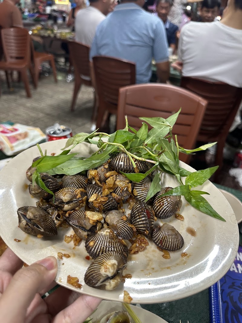 Quán Lan Chi - Quán Lan Chi, 04 Tháp Bà, Bắc Nha Trang, Khánh Hòa, Vietnam
