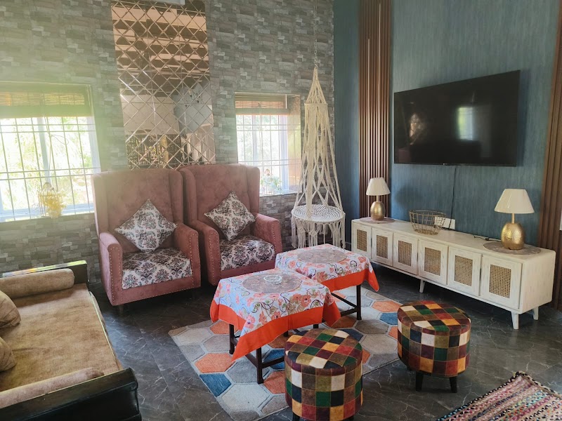 Luxury Farm Villa | Pool | 40 mins from Gurgaon - Luxury Farm Villa | Pool | 40 mins from Gurgaon Best Western Resort, Country Club Manesar, Road, Manesar, Panchgaon, Para, Haryana 122105, India