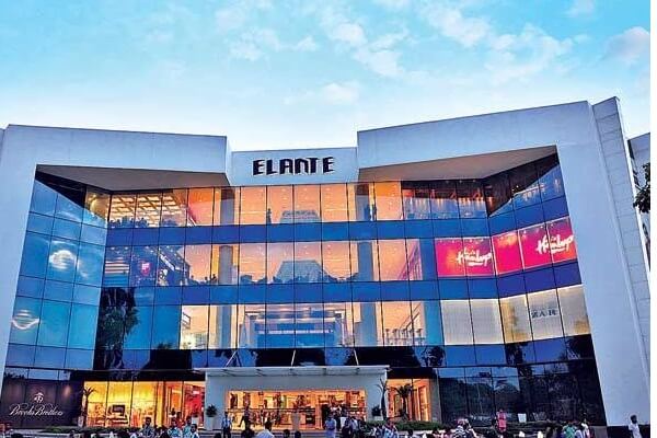 Elante Mall Parking - Elante Mall Parking, PR42+P4F, Purv Marg, MW Area, Industrial Area Phase I, Chandigarh, 160002, India