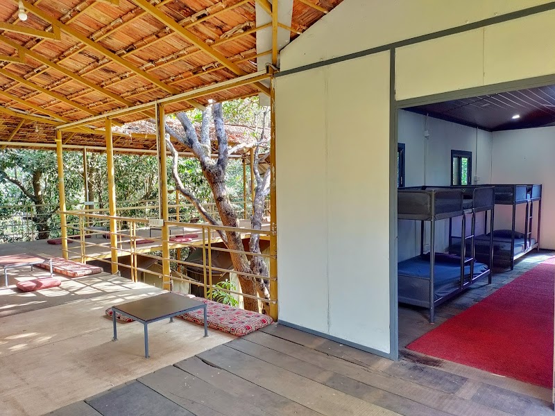 Halfway Home - Halfway Home Kudle Beach Rd, Dandebagh, Gokarna, Karnataka 581326, India