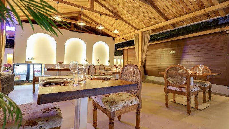 The Village Boutique Resort - The Village Boutique Resort Ozran Beach Rd, Coutinho Vaddo, Vagator, Anjuna, Goa 403509, India