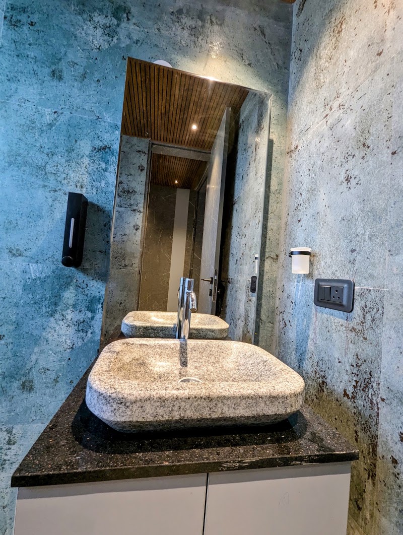 Amara Kosha Misty Nandi Hills - Home Stays with Swimming Pool, Private Jacuzzi & Movie Room, Complimentary Food - Amara Kosha Misty Nandi Hills - Home Stays with Swimming Pool, Private Jacuzzi & Movie Room, Complimentary Food Landmark Estia, Nandi Hills, Nasikuntehosur, Karnataka 561205, India