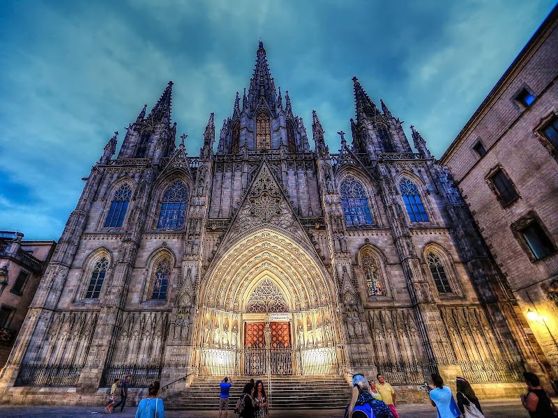 Barcelona Old Town and Gothic Quarter Walking Tour - Barcelona Old Town and Gothic Quarter Walking Tour, Ciutat Vella, Pl. de Correus, S/N, Ciutat Vella, 08002 Barcelona, Spain