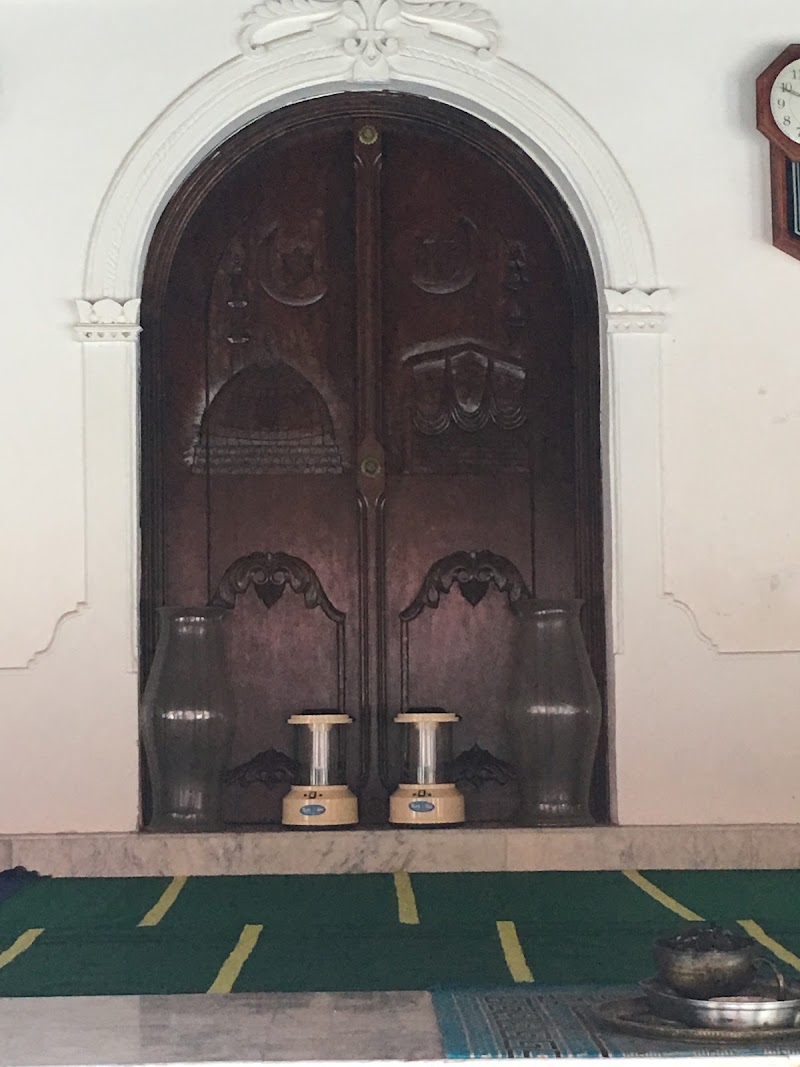 Ujra Mosque - Ujra Mosque, Ujra Masjid, Hujrapally, Kavaratti, Lakshadweep 682555, India
