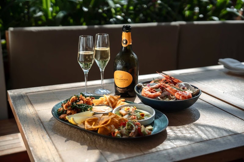Secana Rooftop - Secana Rooftop Jl. Pemelisan Agung Jl. Pantai Berawa, Canggu, Kec. Kuta Utara, Tibubeneng, Berawa, Kabupaten Badung, Bali 80361, Indonesia