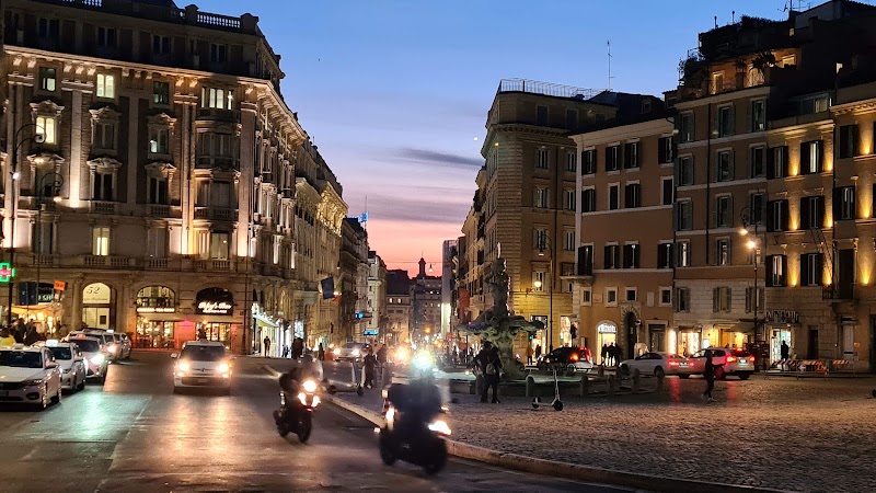 Piazza Barberini - Piazza Barberini, P.za Barberini, 23, 00187 Roma RM, Italy