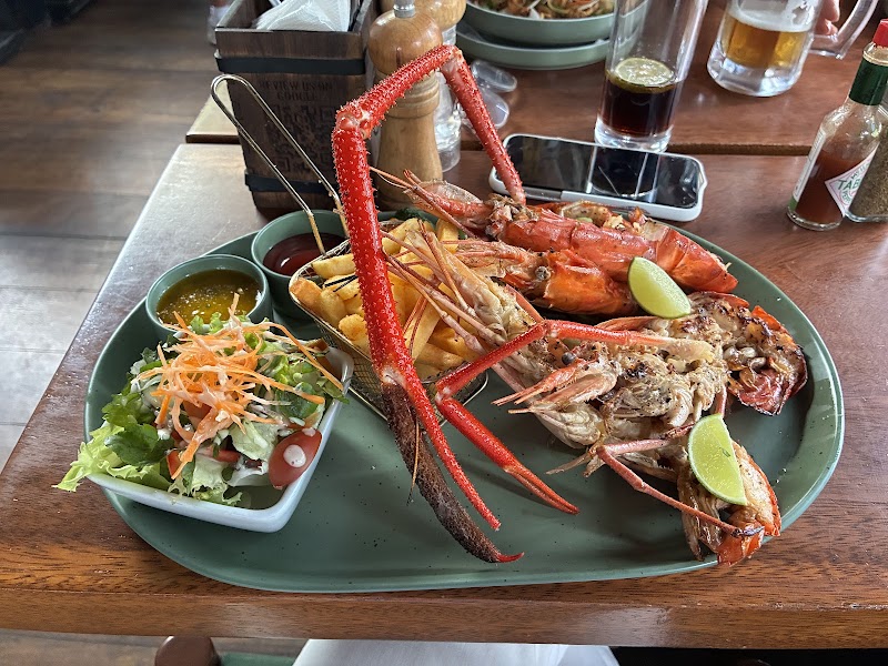 The Barn by Starbeans - The Barn by Starbeans No. 50 Wellawaya Road, ඇල්ල 90090, Sri Lanka