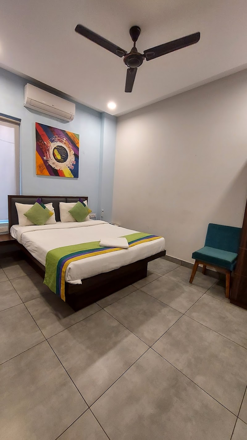 Treebo Lazystay Grand Patia - Treebo Lazystay Grand Patia Biggies Berger Building, KIIT Rd, near Axis Bank, Patia, Bhubaneswar, Odisha 751024, India