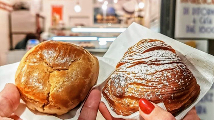 Sfogliate e Sfogliatelle - Sfogliate e Sfogliatelle, Via S. Gregorio Armeno, 24, 80138 Napoli NA, Italy