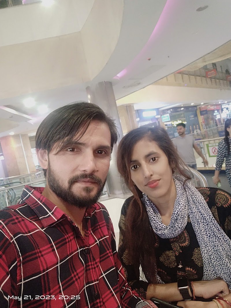 Max - Max 2nd Floor, The great india place mall, Sector 38, Noida, Uttar Pradesh 201303, India
