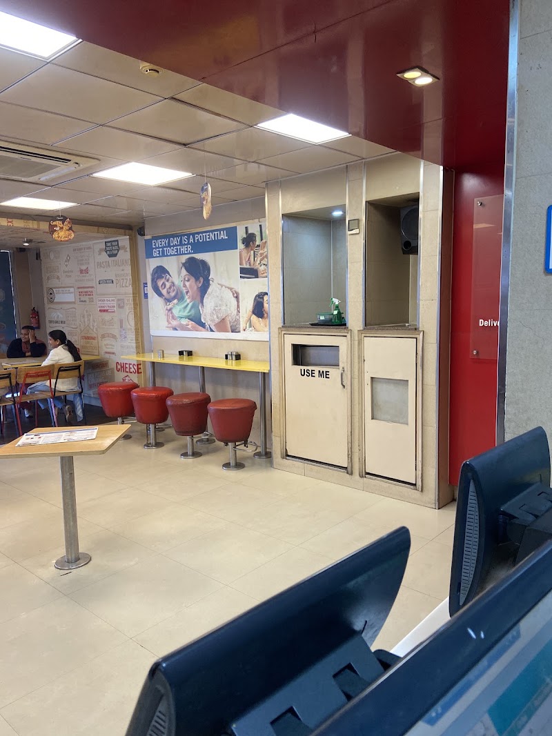 Lawrence road - Lawrence road, 2, Lawrence Road, Opposite Ritu Wears, White Avenue, Amritsar, Punjab 143001, India