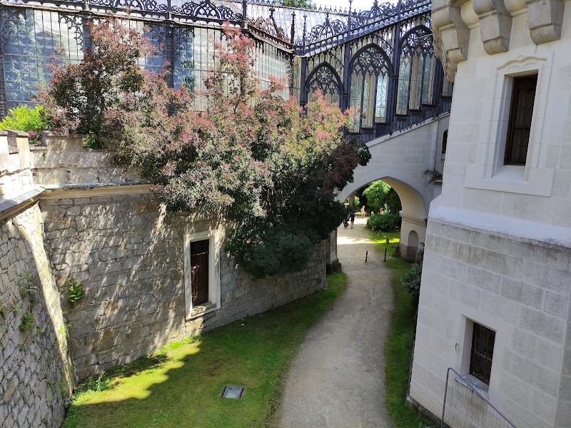 Ales South Bohemian Gallery - Ales South Bohemian Gallery, Hluboká nad Vltavou 144, 373 41 Hluboká nad Vltavou, Czechia