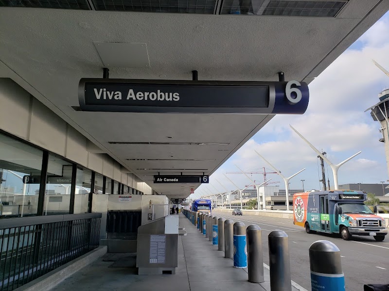 LAX Terminal 6 Lower Level FlyAway Stop