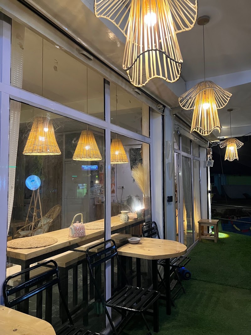 Café Roam Wild - Café Roam Wild, Landing site, Bir, Suja, Himachal Pradesh 176077, India