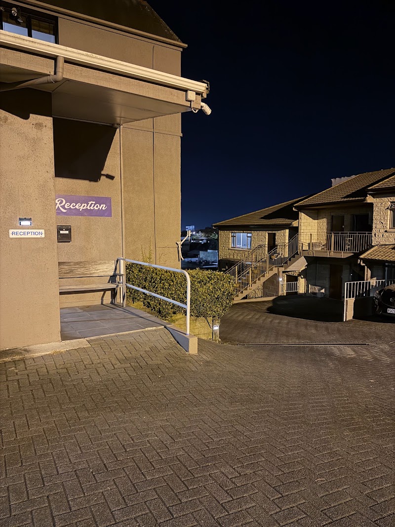 LakePoint Motel