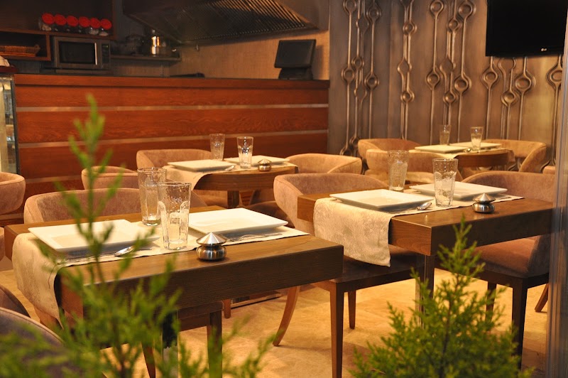 Taksim Line Hotel - Taksim Line Hotel Şehit Muhtar Caddesi Ana Çeşmesi Sokak No : 13 Taksim Meydan, Şehit Muhtar, 34435 Beyoğlu/İstanbul, Türkiye