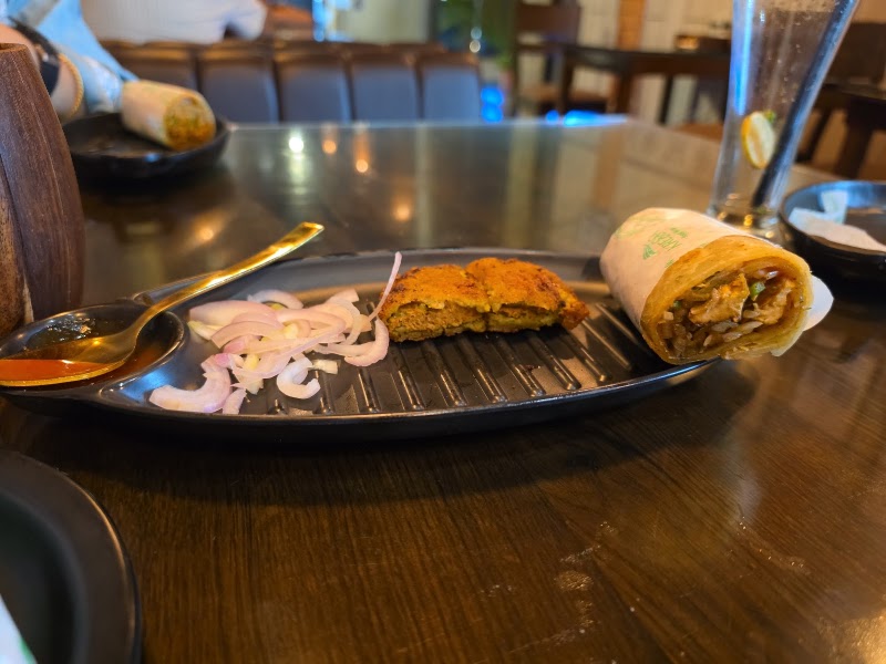 Omaago - The Taste Of Bengal - Omaago - The Taste Of Bengal, Shop no, Zone D, Spreewalk, Marine Drive, R 10, Telibandha, Raipur, Chhattisgarh 492001, India