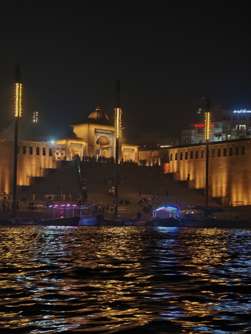 द्वार संख्या 01 - द्वार संख्या 01 8267+6FJ, Lahori Tola, Varanasi, Domari, Uttar Pradesh 221001, India