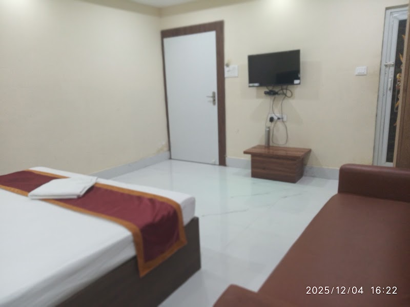 Hotel in Puri - Hotel in Puri Daitapada Sahi, Backside of Nayak Plaza, Baliapanda Housing Board Colony, Puri, Odisha 752001, India