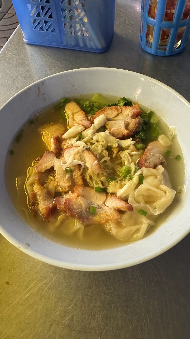 Chinatown Store Noodles - Chinatown Store Noodles 35 Phadung Dao Rd, Khwaeng Samphanthawong, Khet Samphanthawong, Krung Thep Maha Nakhon 10100, Thailand