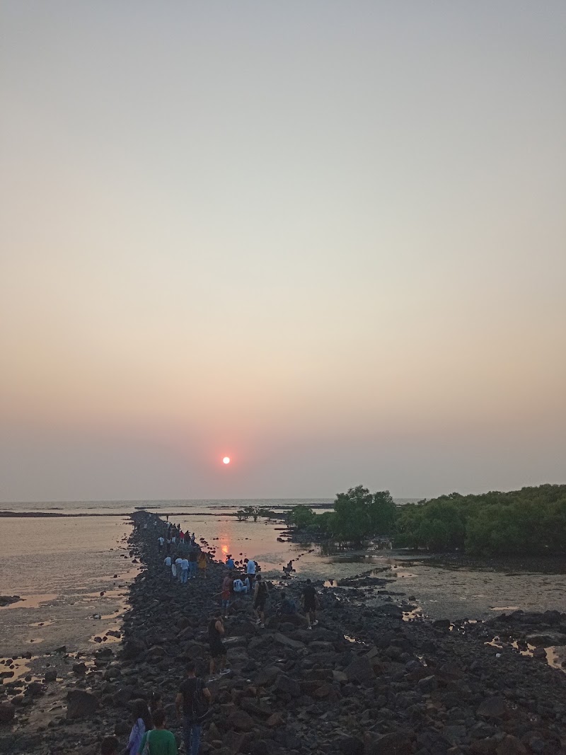 Carter Road - Carter Road, Carter Rd, Bandra West, Mumbai, Maharashtra 400050, India
