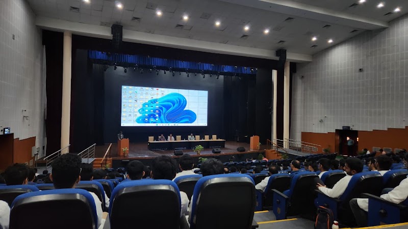 AIIMS Raipur Auditorium - AIIMS Raipur Auditorium, 7H5H+C4M, Great Eastern Rd, Near Maa Kali Mandir, AIIMS Campus, Tatibandh, Raipur, Chhattisgarh 492099, India