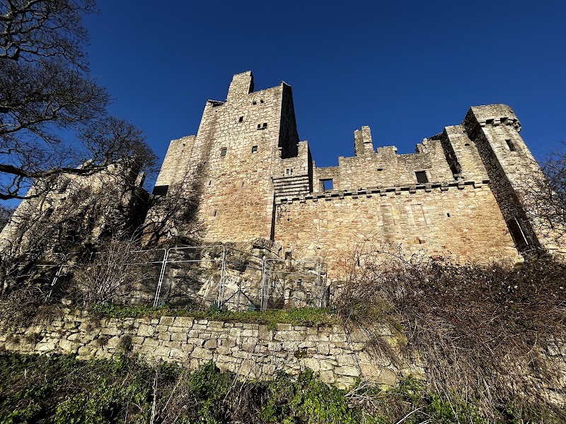 Craigmillar Castle - Craigmillar Castle Rd, Edinburgh EH16 4SY, UK