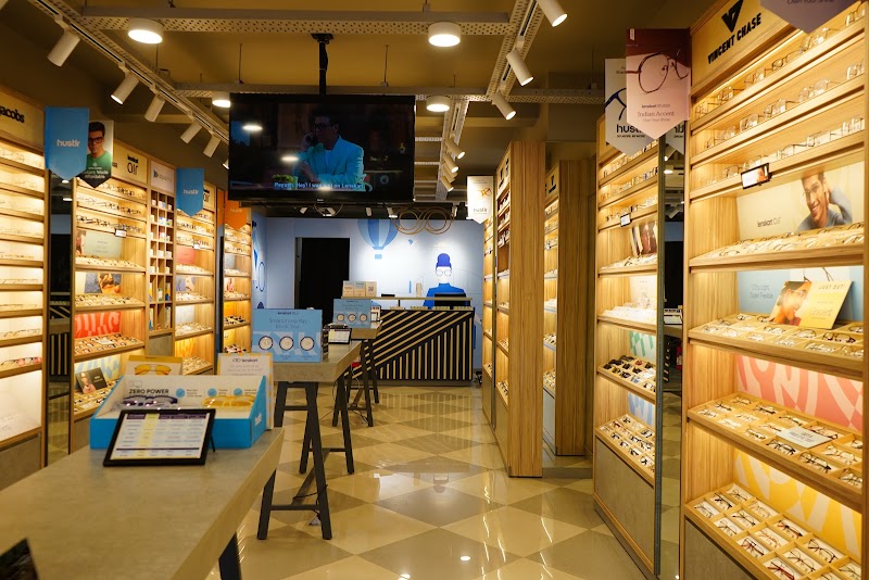 Lenskart.com at Old Railway Road, Gurugram (First Lens Replacement Free) - Lenskart.com at Old Railway Road, Gurugram (First Lens Replacement Free), Shop No 3, Ground Floor, M C Shopping Complex, Old, New Colony Rd, More, Pratap Nagar, Sector 8, Gurugram, Haryana 122001, India